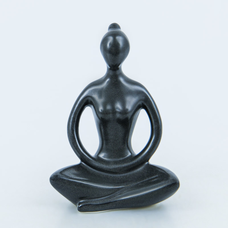 Figurine Yoga noire 