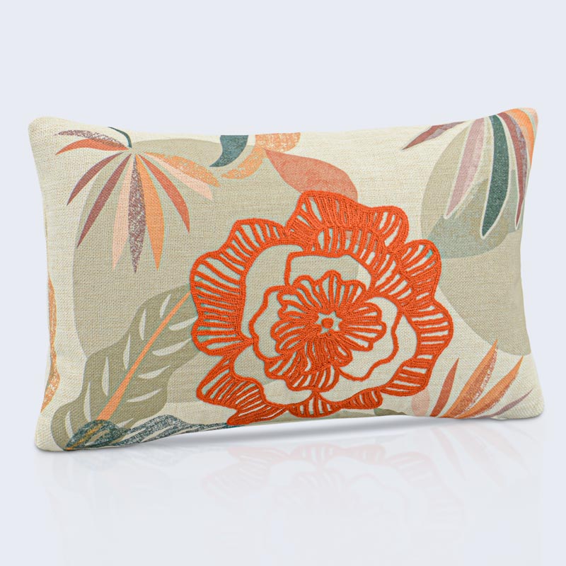 Coussin imprimé brodé 'Carmina' 
