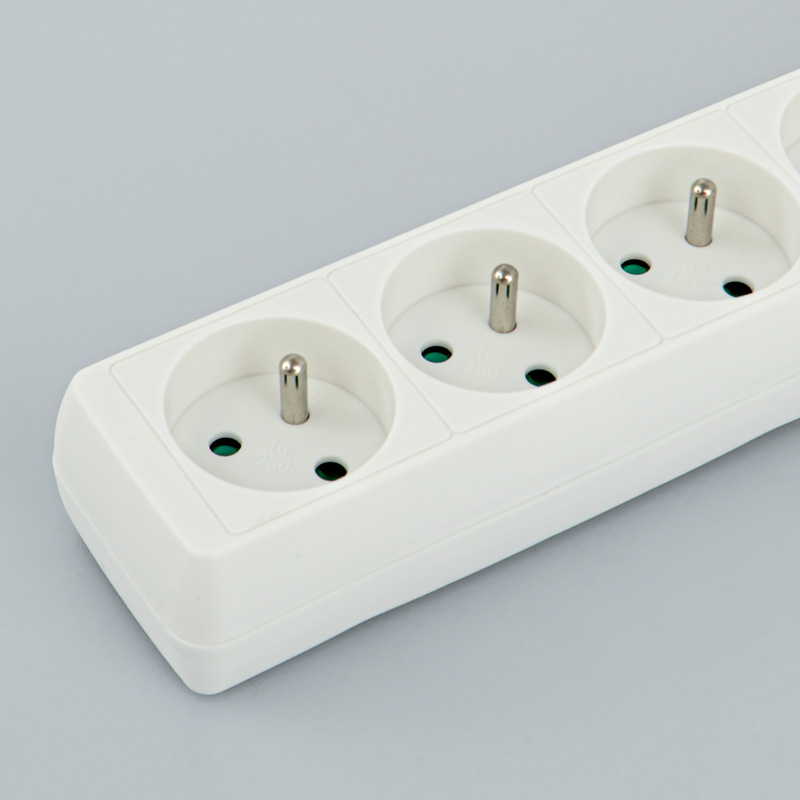 Bloc multiprises blanc