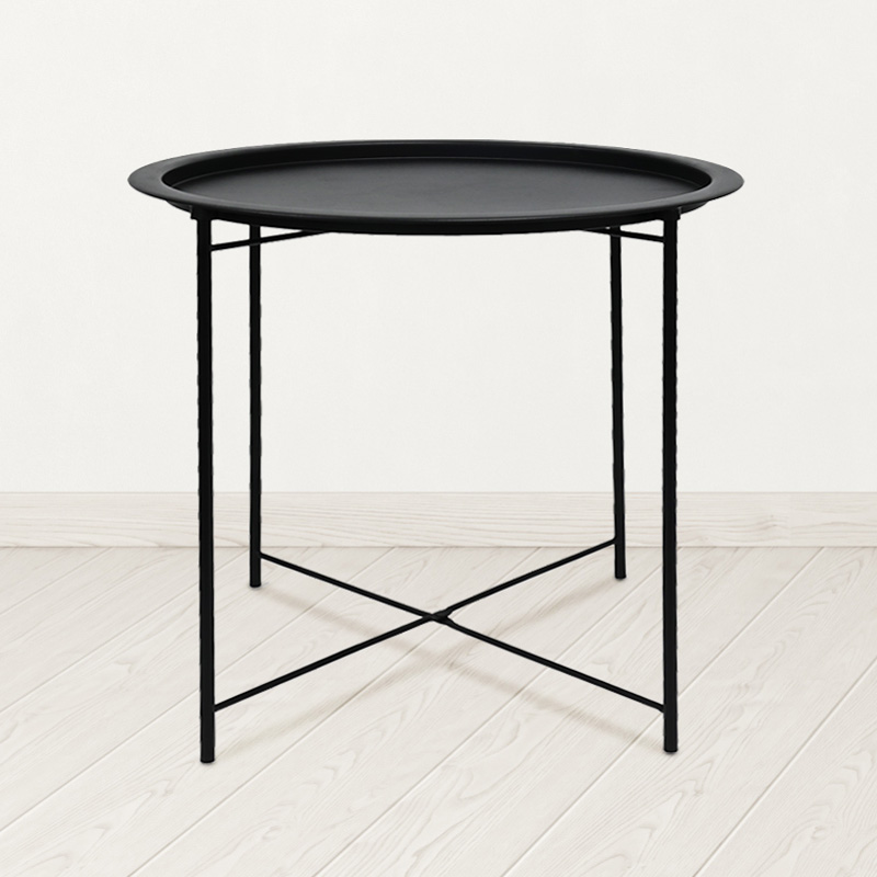 Table d'appoint en métal  