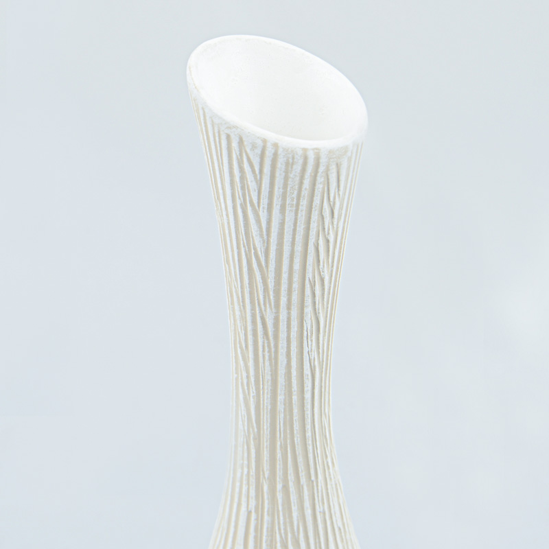 Vase ondine 'Azura' en céramique crème