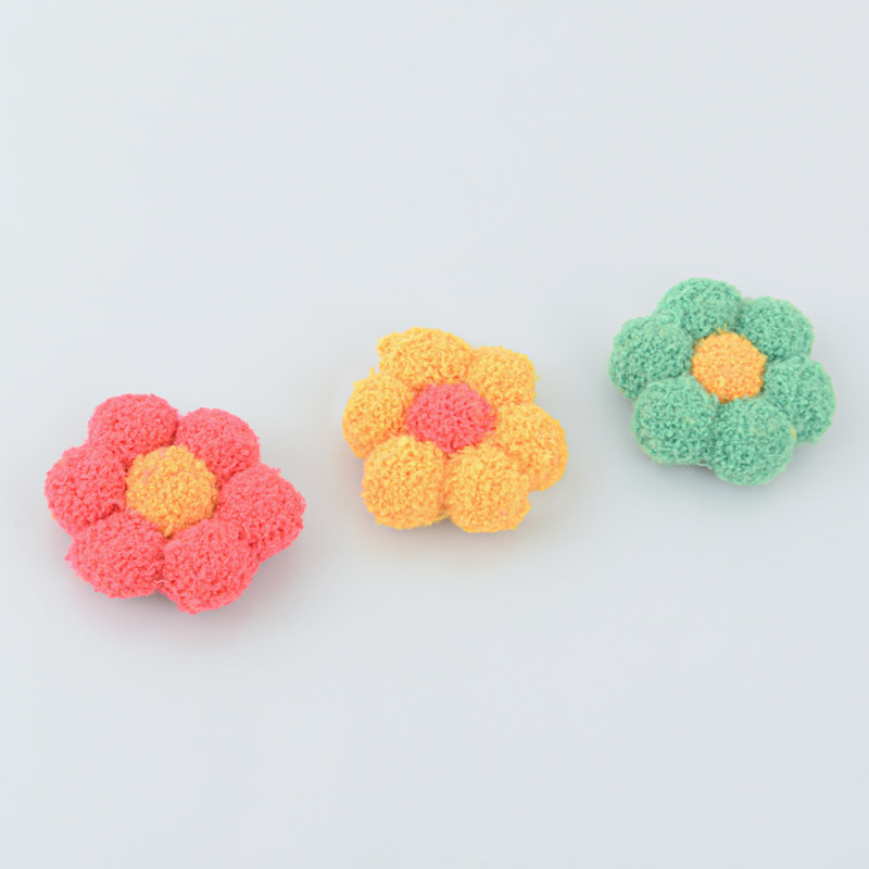 3 fleurs décoratives 