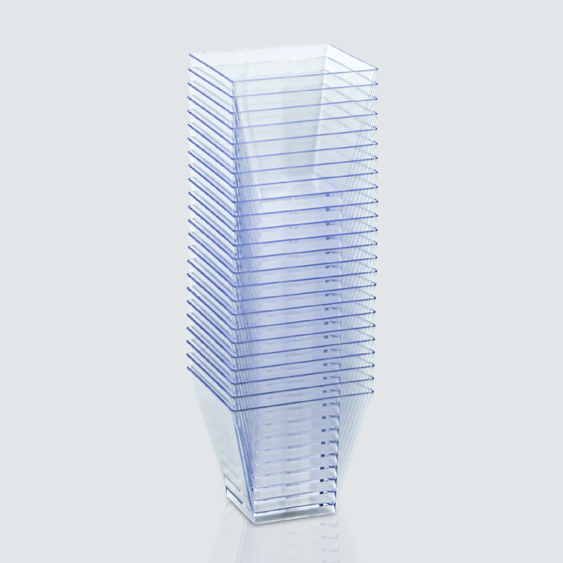 Lot de 24 verrines carrées transparentes