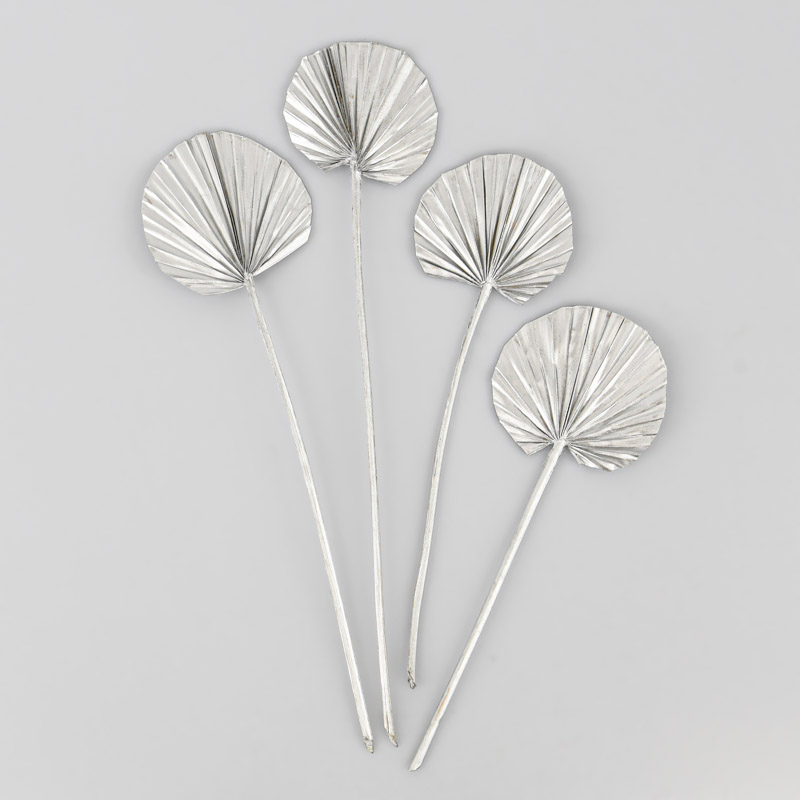 4 feuilles de palme rondes argentées