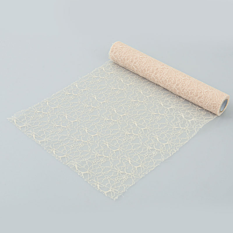 Chemin de table 'dentelle' crème