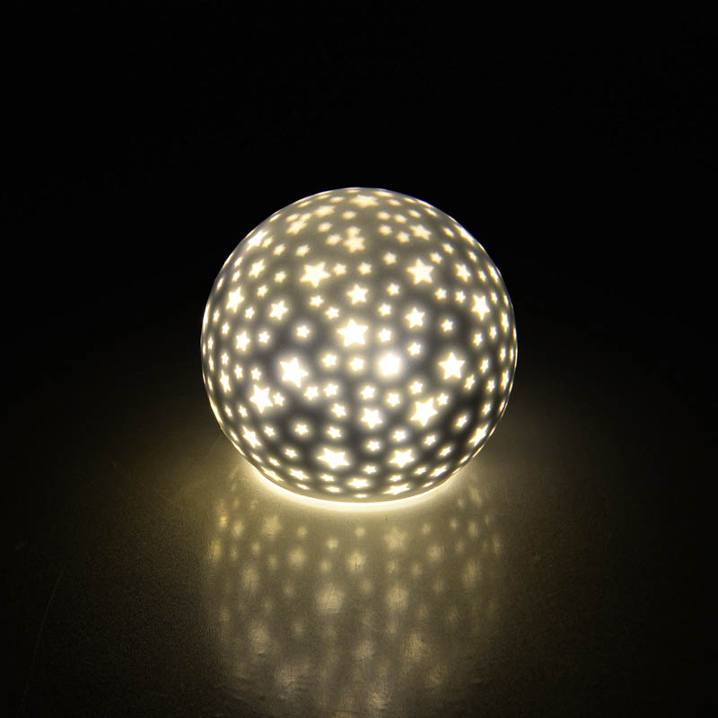 Boule lumineuse 'Jardin d'Hiver' 