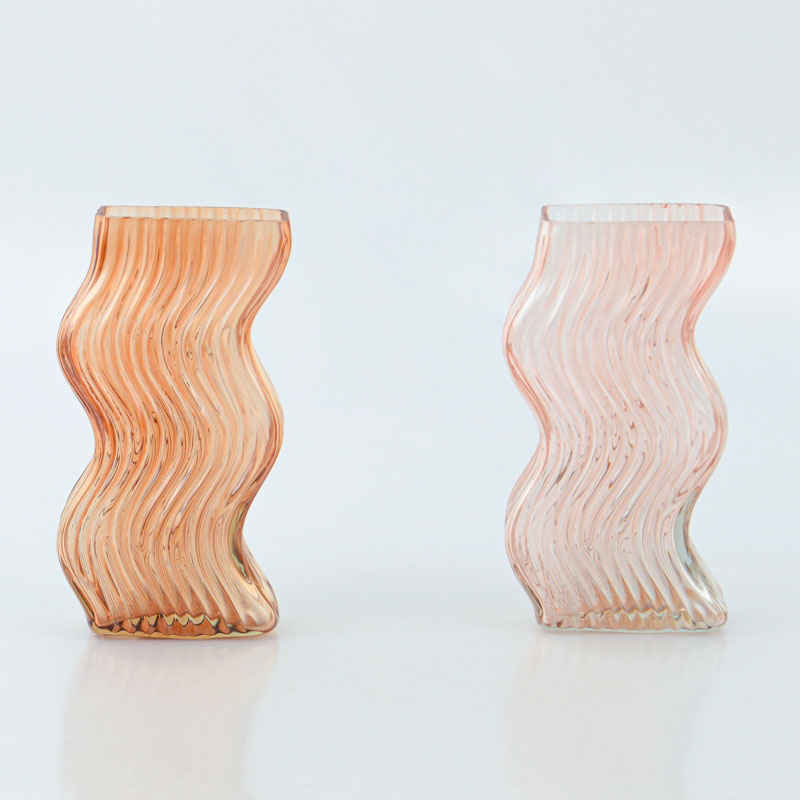 Vase wavy 