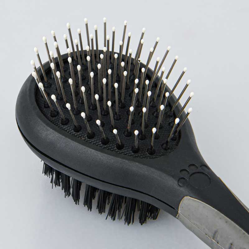 Brosse pour animaux noir