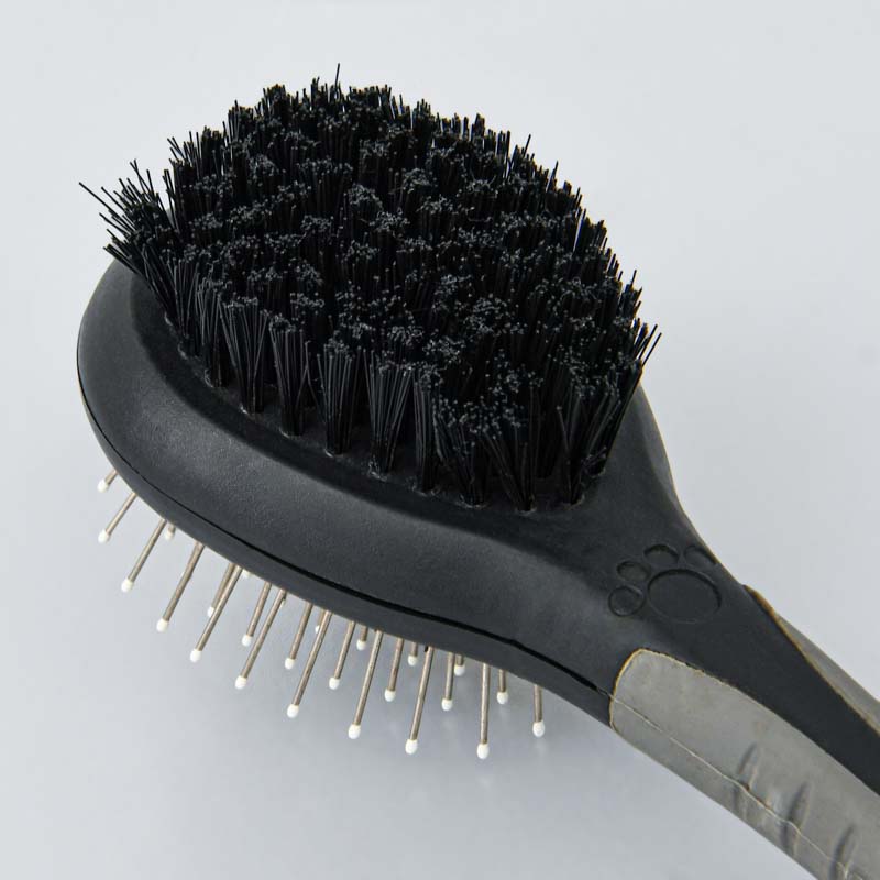 Brosse pour animaux noir