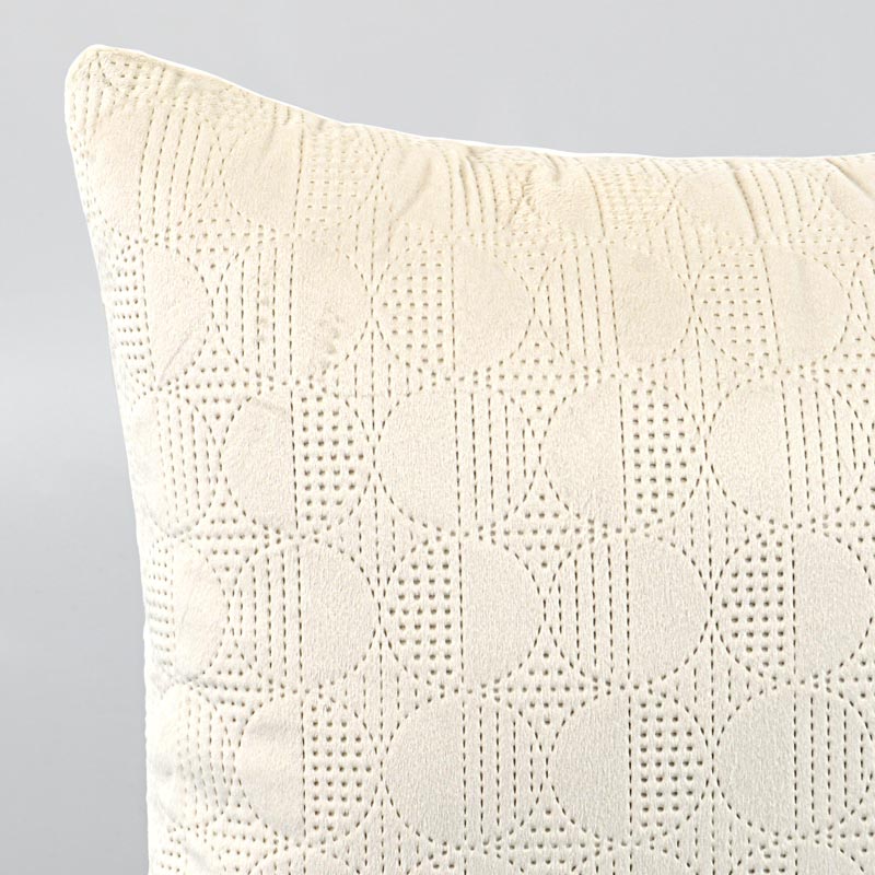 Coussin velours piqué 'Disco' couleur écru 