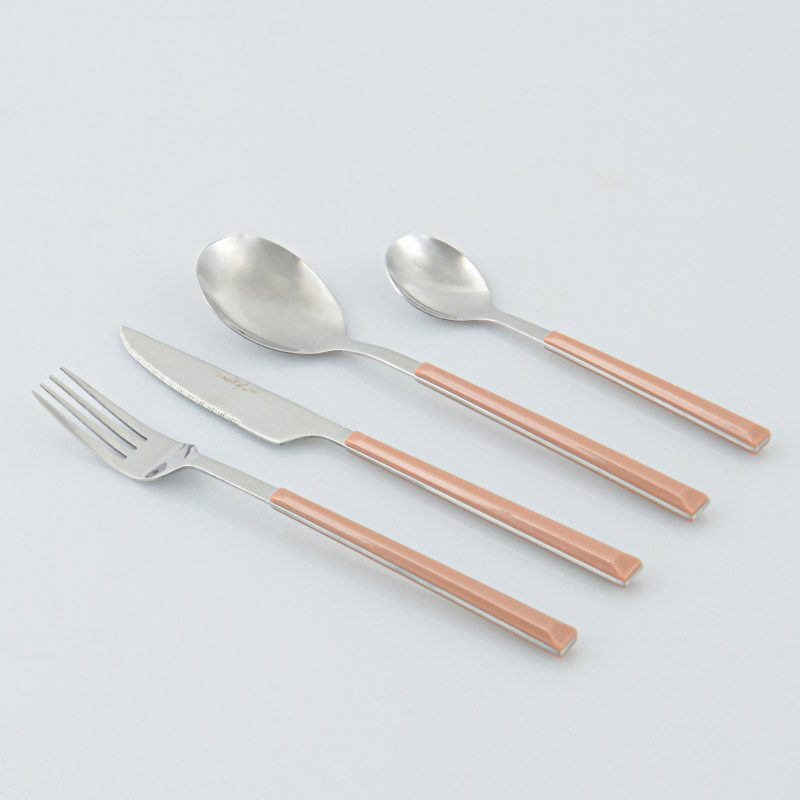 Ménagère 24 pièces en inox noisette