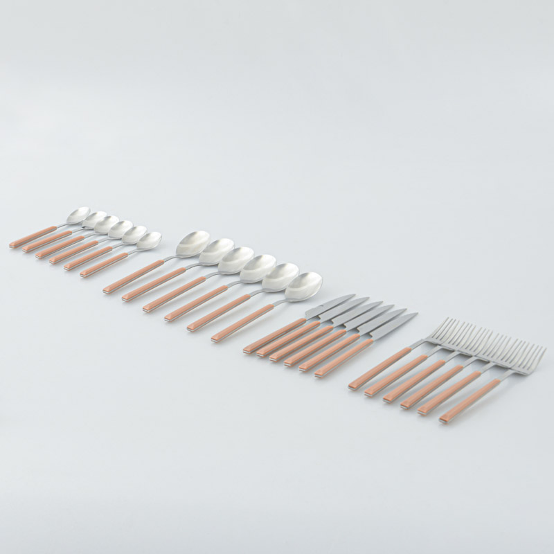 Ménagère 24 pièces en inox noisette