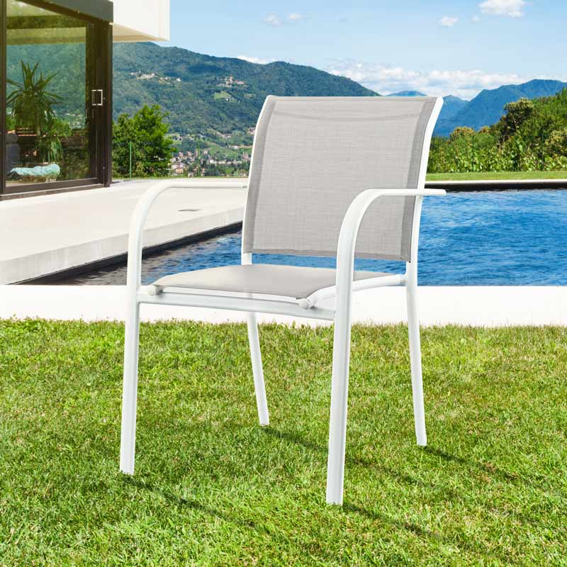 Chaise de jardin avec accoudoirs