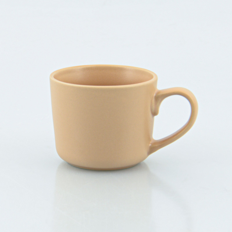 Tasse 'Marocchino' couleur camel en grès