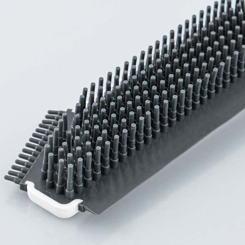 Brosse ramasse poils
