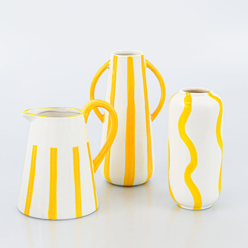 Vase haut rayé jaune