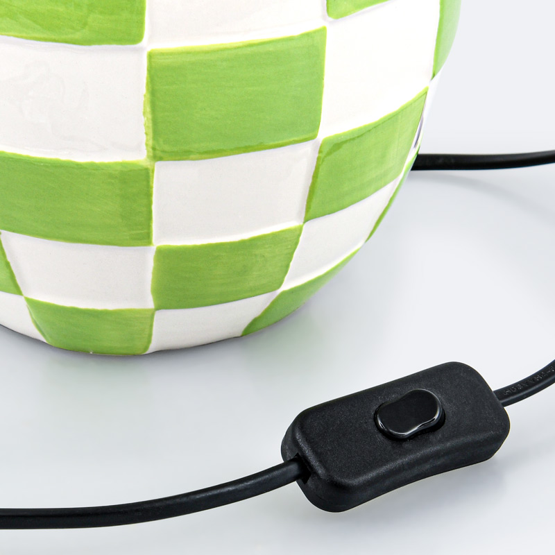 Lampe en céramique damier vert