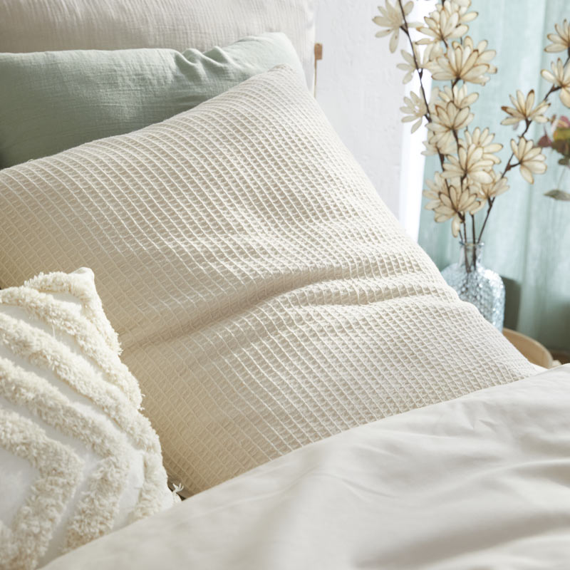 Parure de lit 'Mahina' nid d'abeille écru 