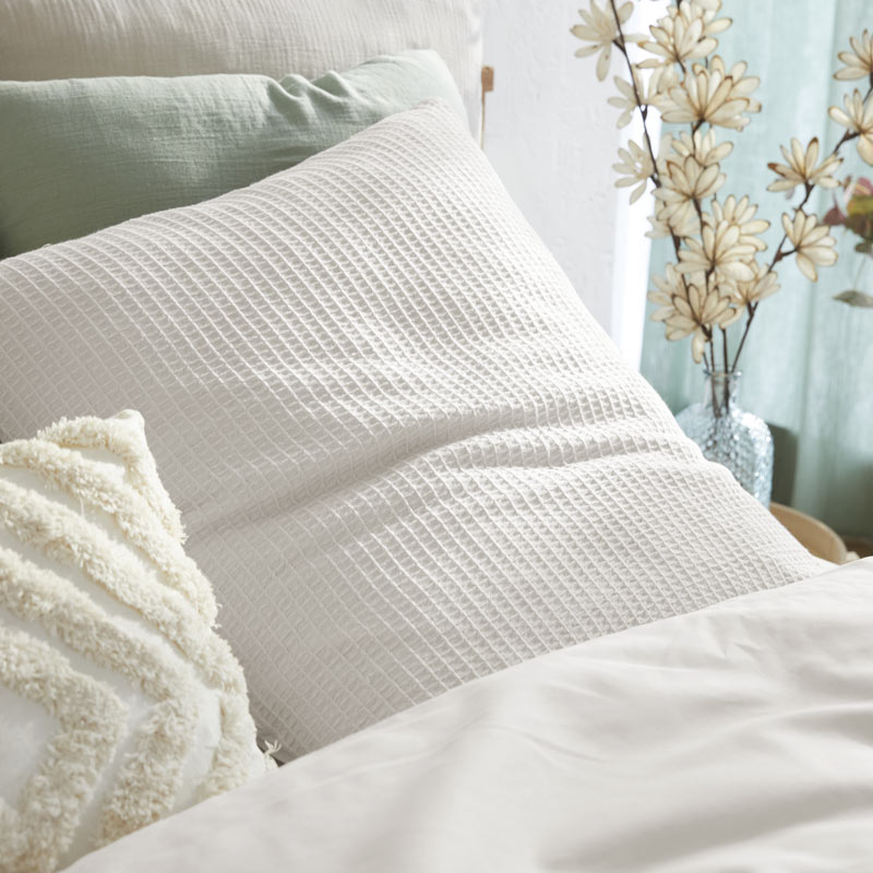 Parure de lit 'Mahina' nid d'abeille blanche