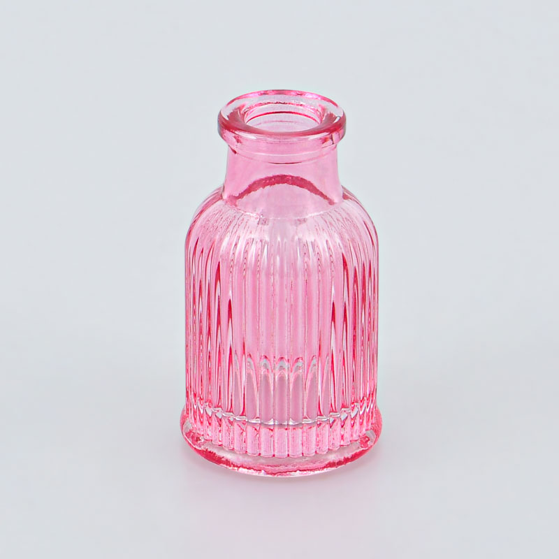 Mini vase strié pop décoratif