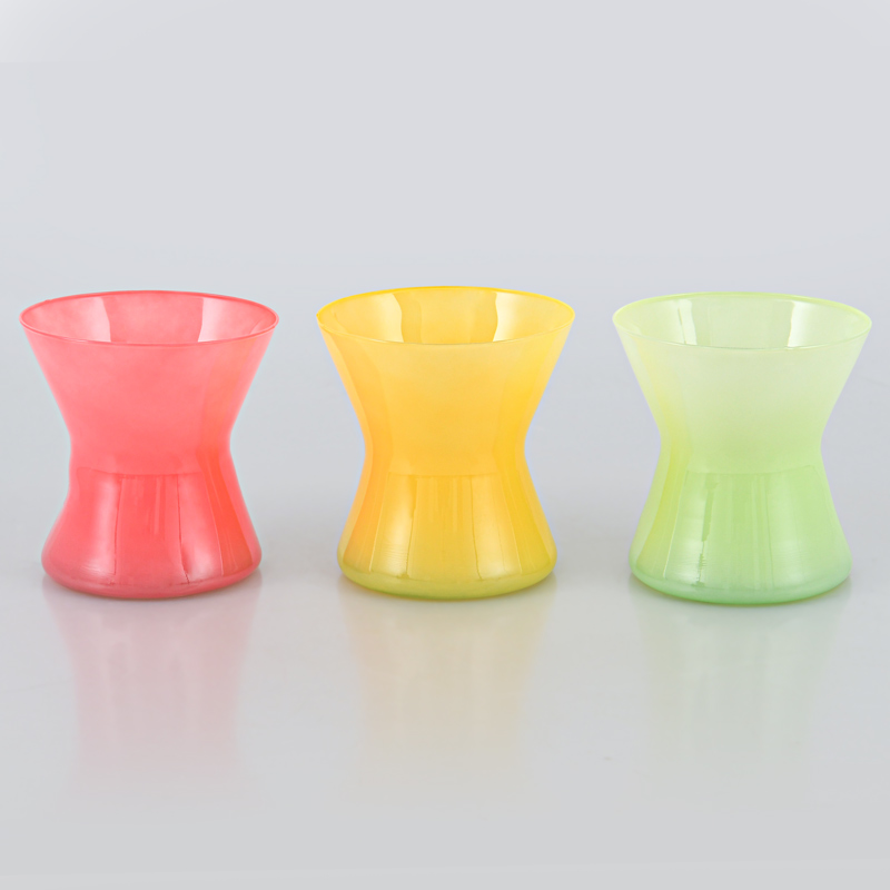 Vase diabolo jaune