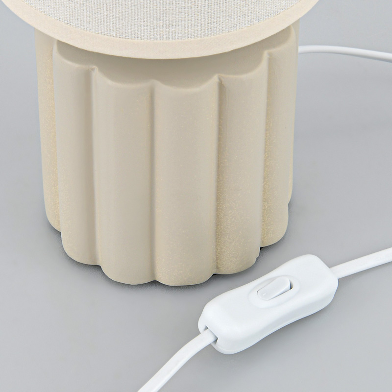 Lampe avec abat-jour 'Zelie' blanche 
