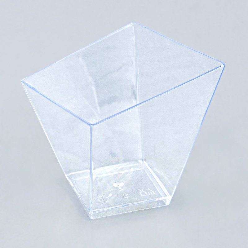 Lot de 24 verrines carrées transparentes