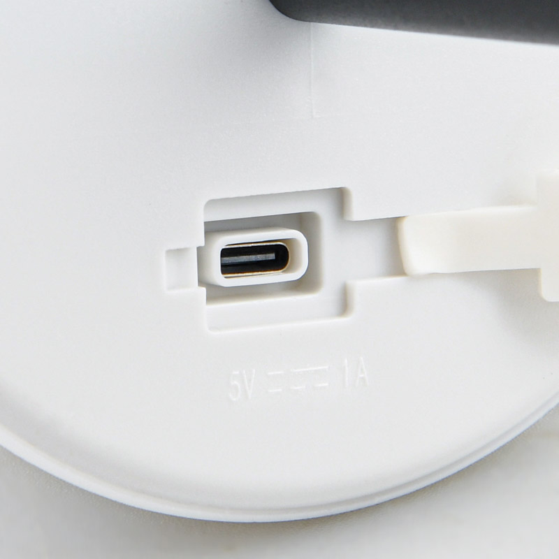 Lampe de table rechargeable 'Luana' noire
