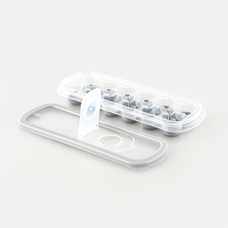 Bac à glaçons avec couvercle 