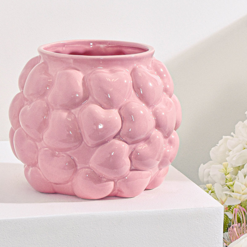 Vase boule 'Petits coeurs' rose 