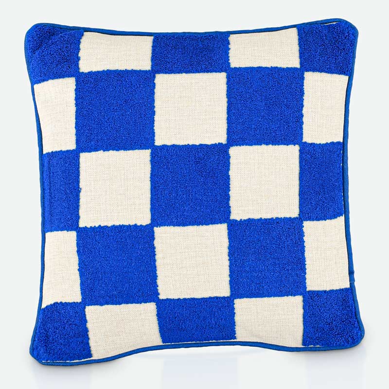 Coussin damier tufté 'Lizzie' bleu et blanc 