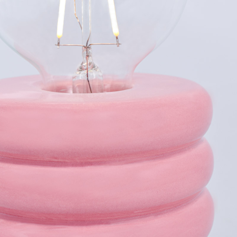 Lampe décorative à poser rose