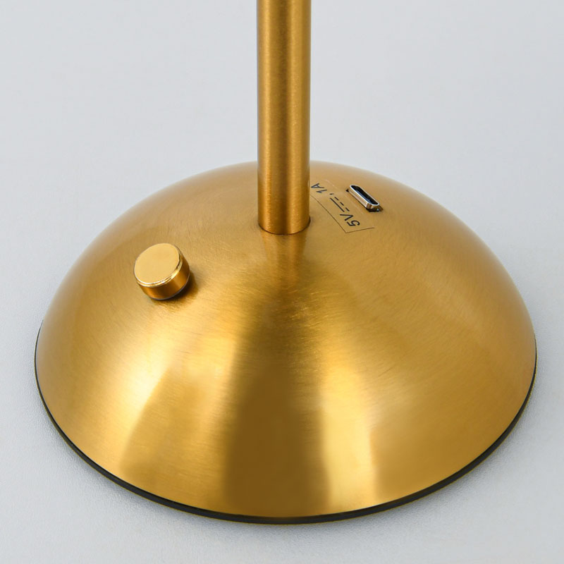 Lampe de table rechargeable 'Nella' 