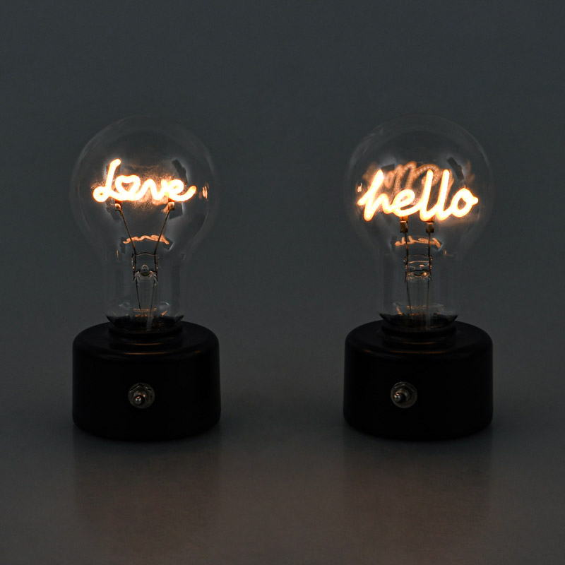 Lampe à poser forme ampoule