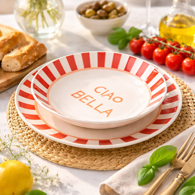 Assiette multiusage rayée 'Ciao Bella' rouge