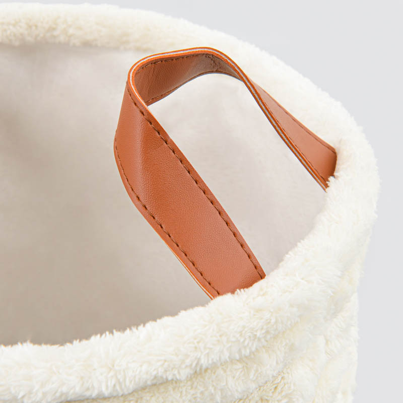 Panier de rangement imitation fourrure blanc