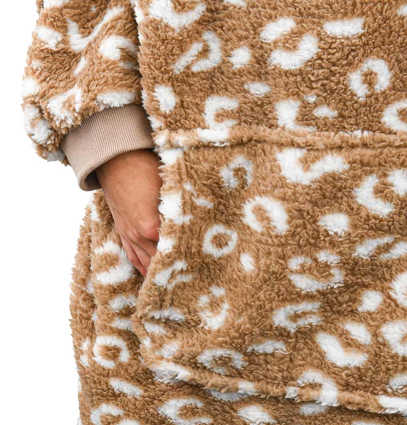 Pull plaid sherpa imprimé léopard beige blanc