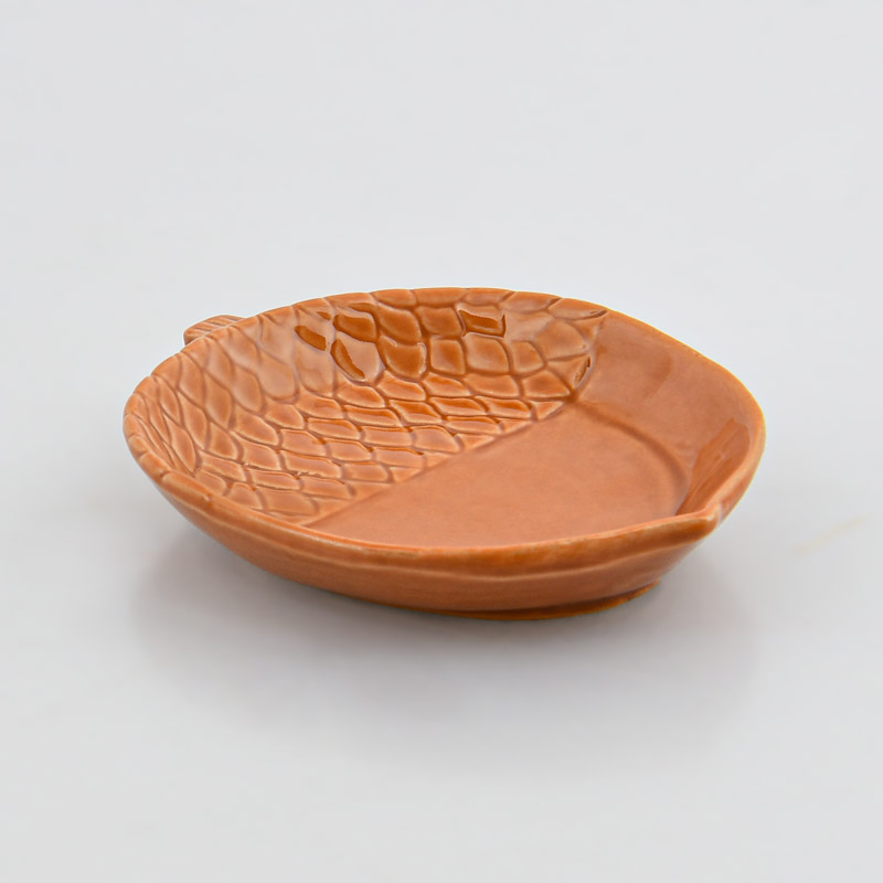 Vide-poche gland 'Coeur d'Automne' marron