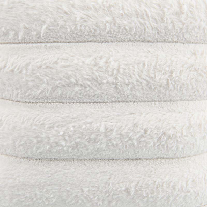 Coussin imitation fourrure 'Astrid' écru