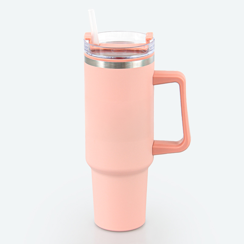 Mug avec paille