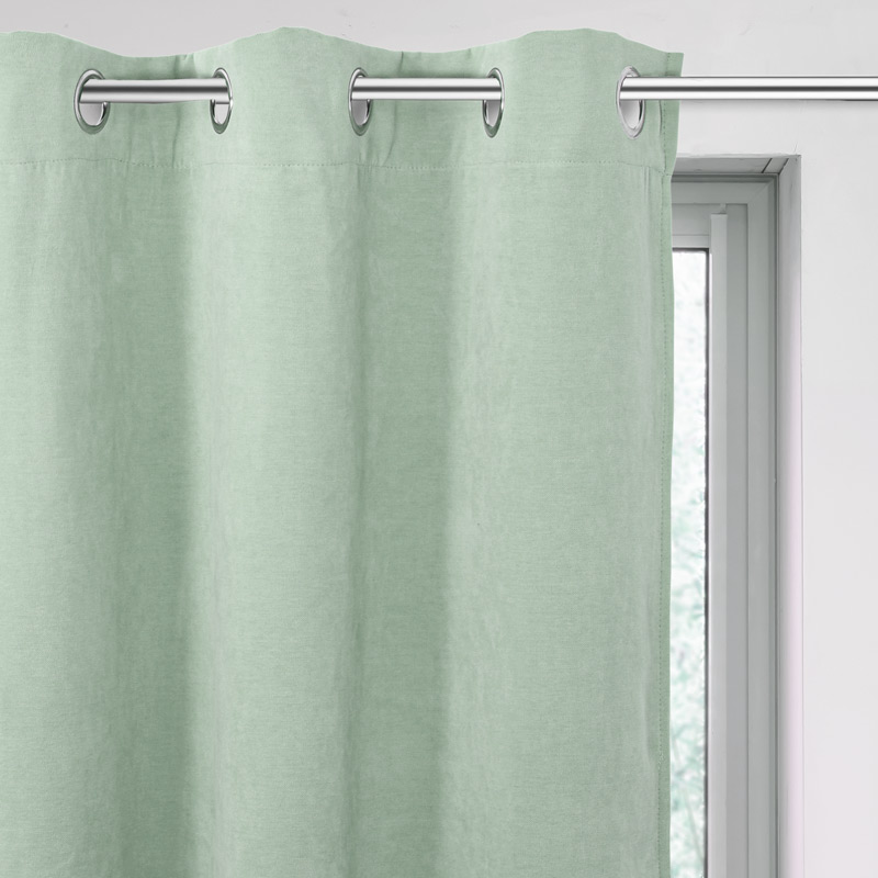 Rideau occultant velours 'Canopee' vert clair