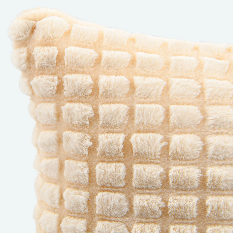 Coussin imitation fourrure 'Neva' beige