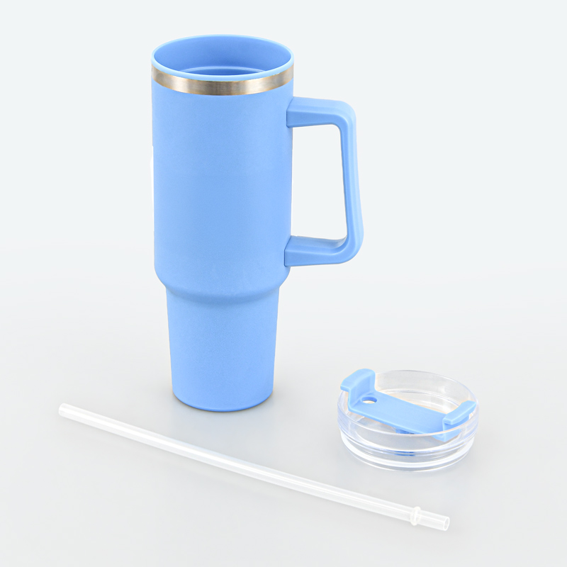 Mug avec paille bleu