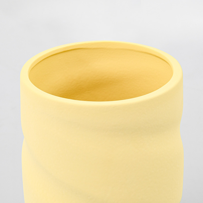 Vase 'Twist' jaune