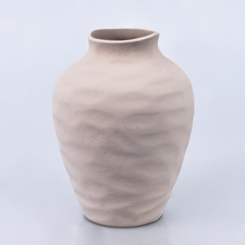 Vase 'Poros' couleur crème
