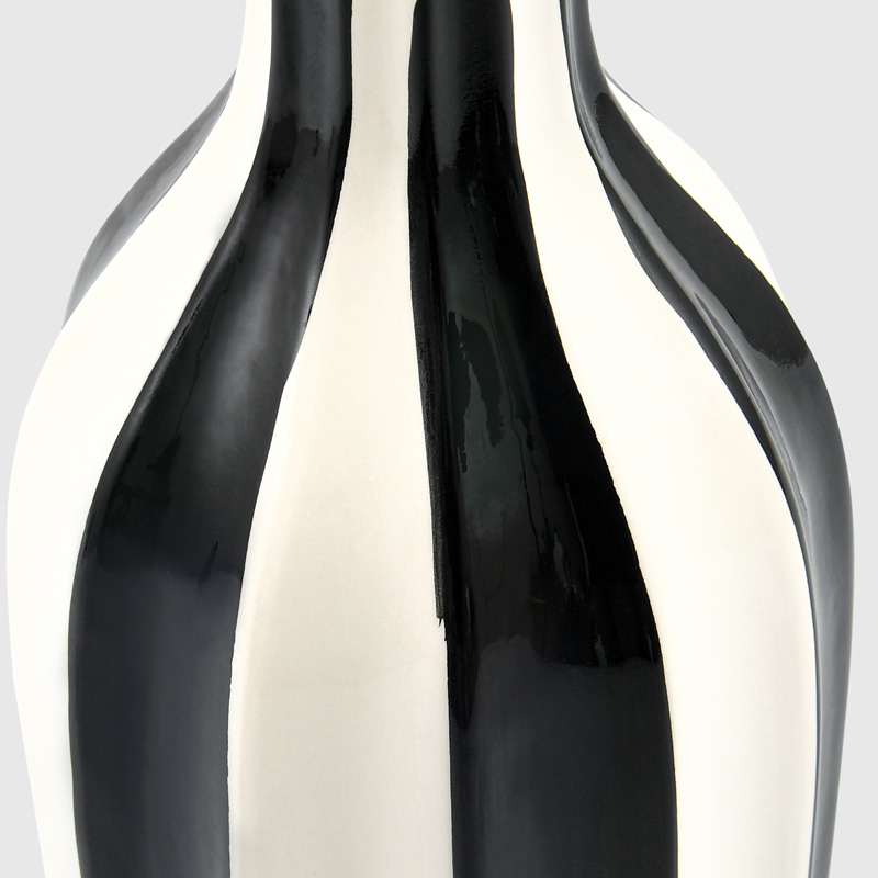 Vase haut 'Pop' noir et blanc 