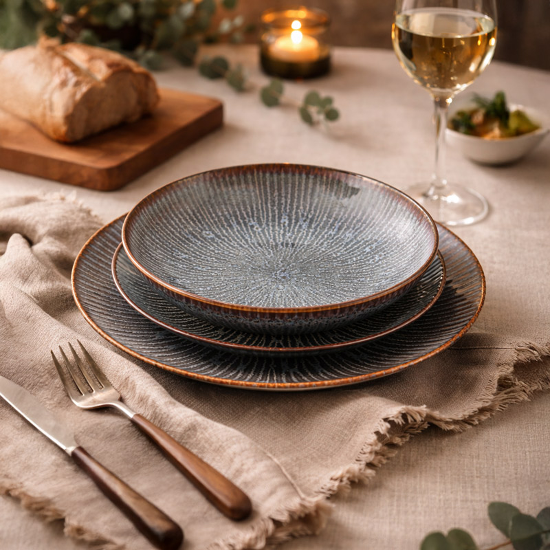 Assiette multiusage 'Iris' bleu