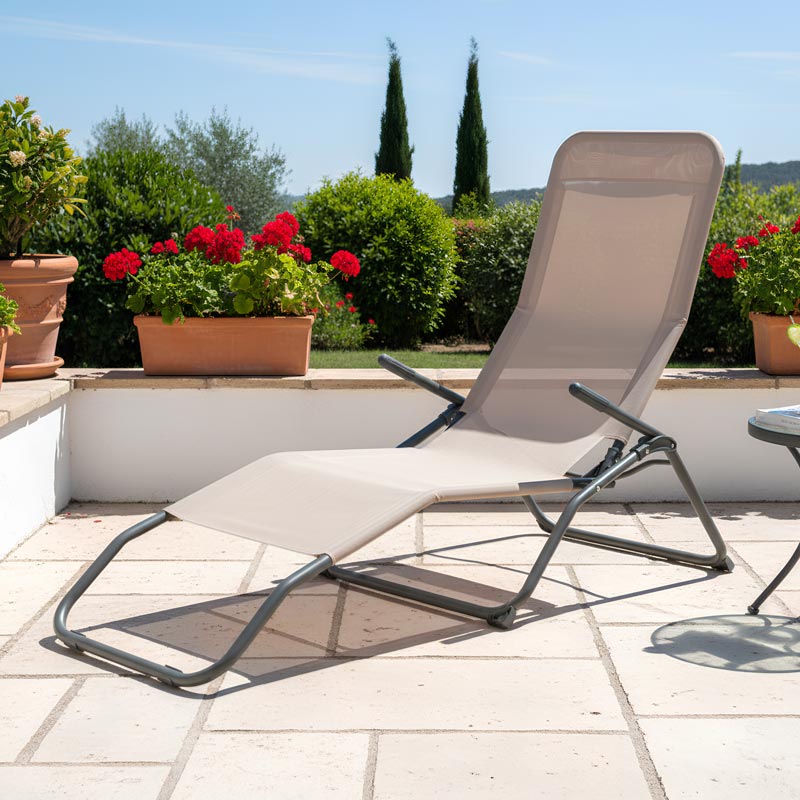 Chaise longue 'Siesta' couleur taupe