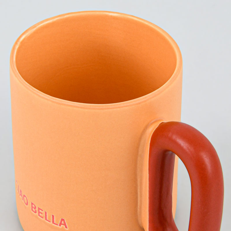 Mug droit coloré 'Ciao Bella' orange marron