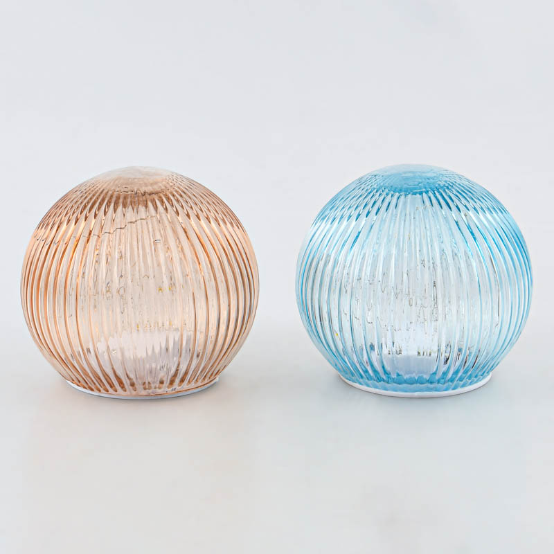 Boule lumineuse en verre striée 